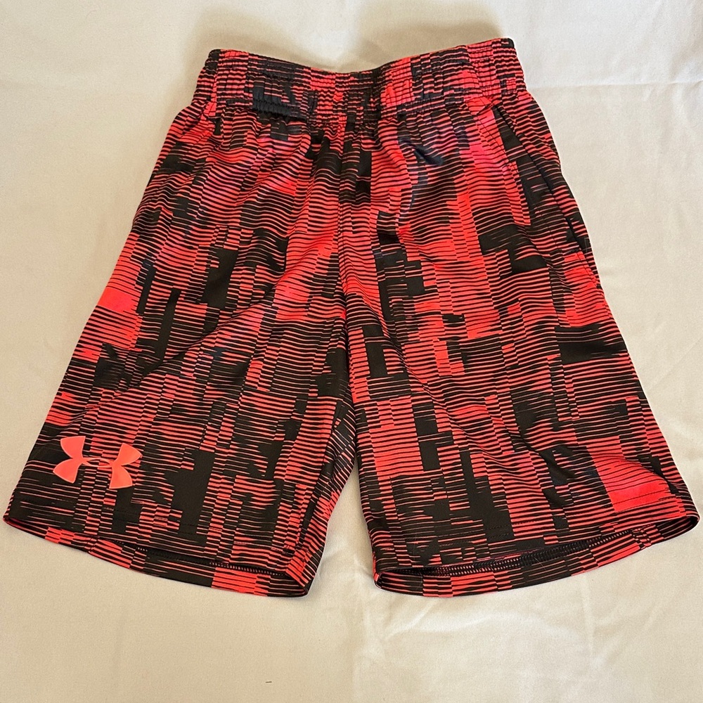 Under Armour Boys Graphic Red and Black Athletic Shorts